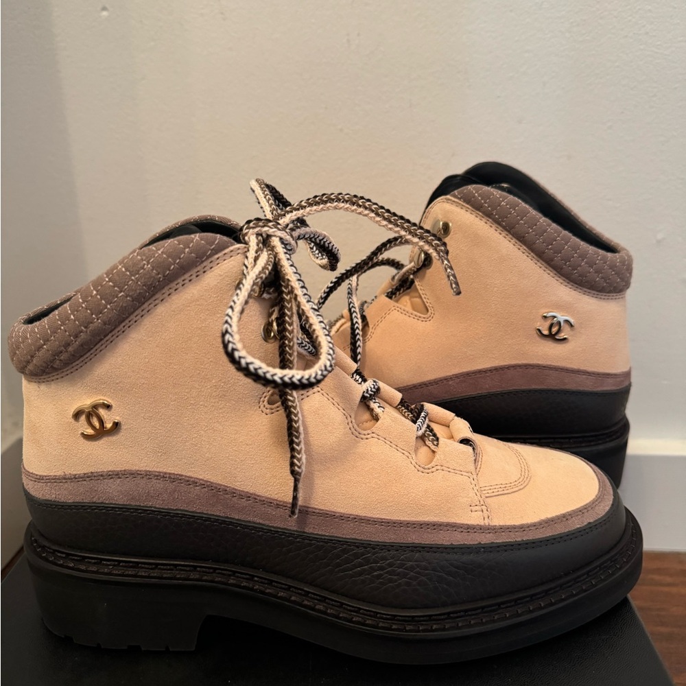 NWT Chanel boots